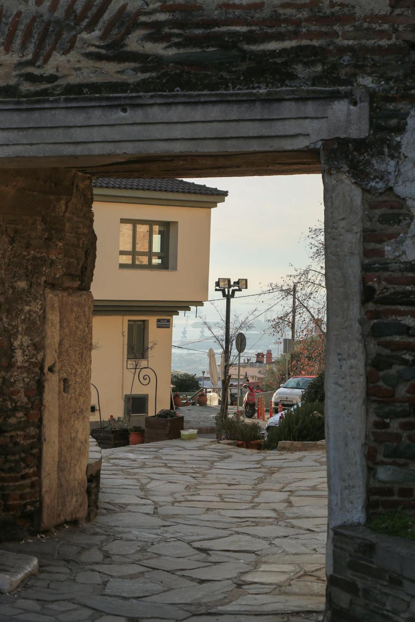 Appartamento Beyond The Castle Salonicco Esterno foto