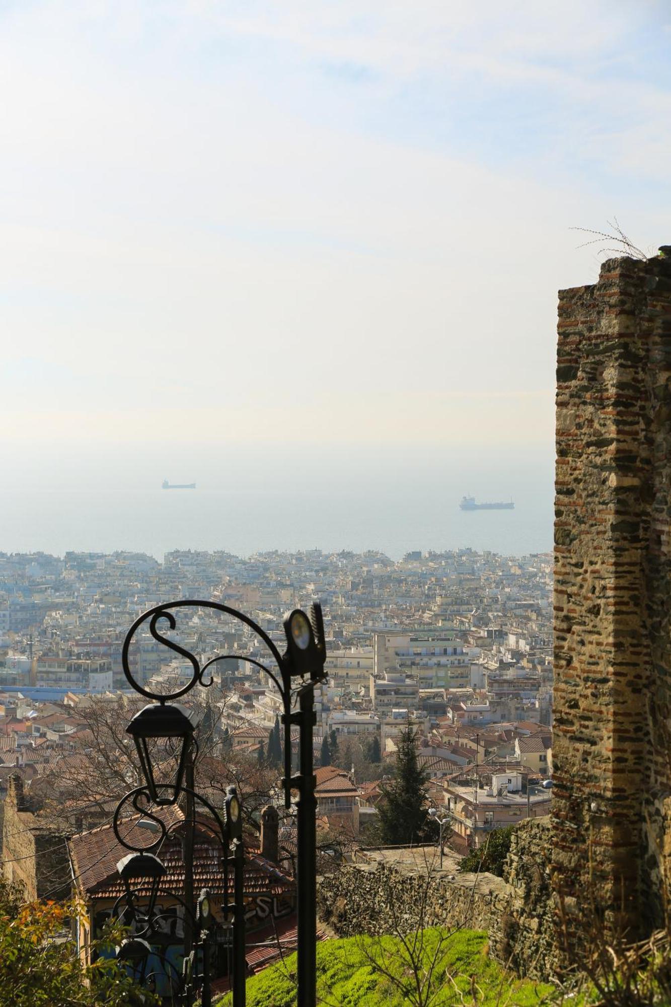 Appartamento Beyond The Castle Salonicco Esterno foto