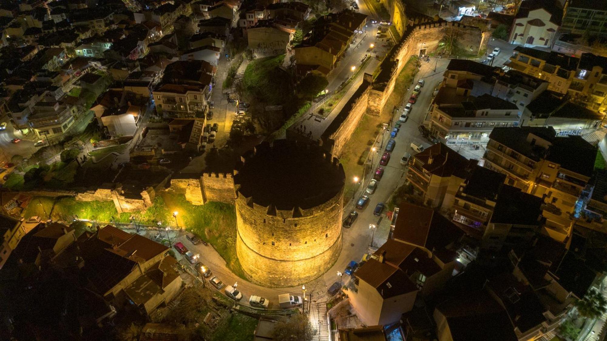 Appartamento Beyond The Castle Salonicco Esterno foto